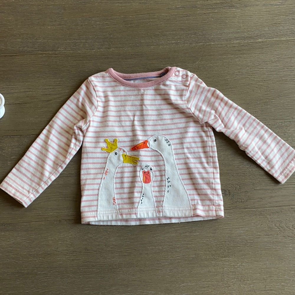 Baby Boden striped shirt with swan print